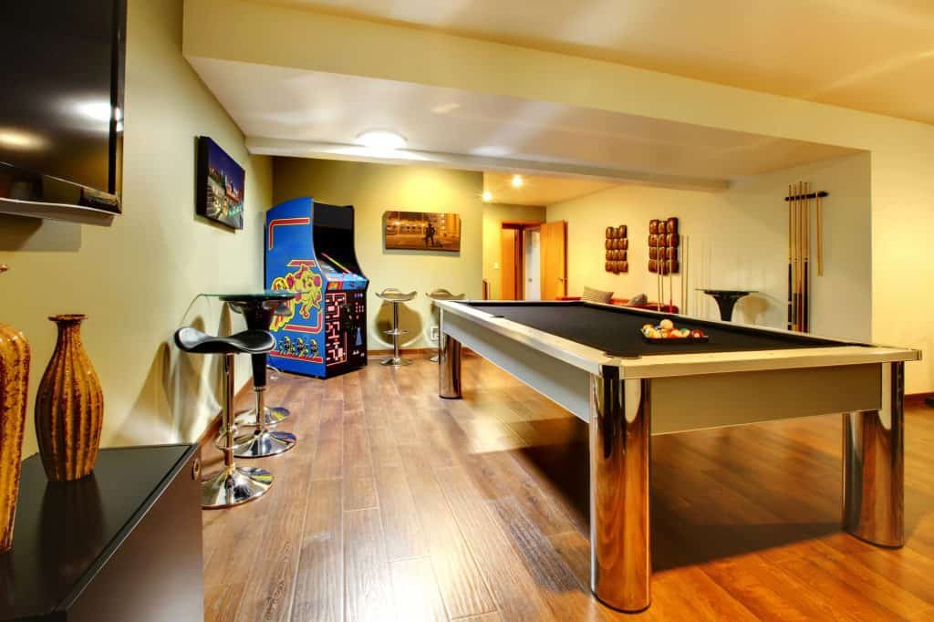 Here S Exactly How Much Room You Need For A Pool Table   Basement Pool Table 1024x682 